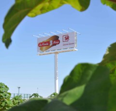 Identidad corporativa de grupo empresarial especializado en producción de embutidos artesanales y productos cárnicos